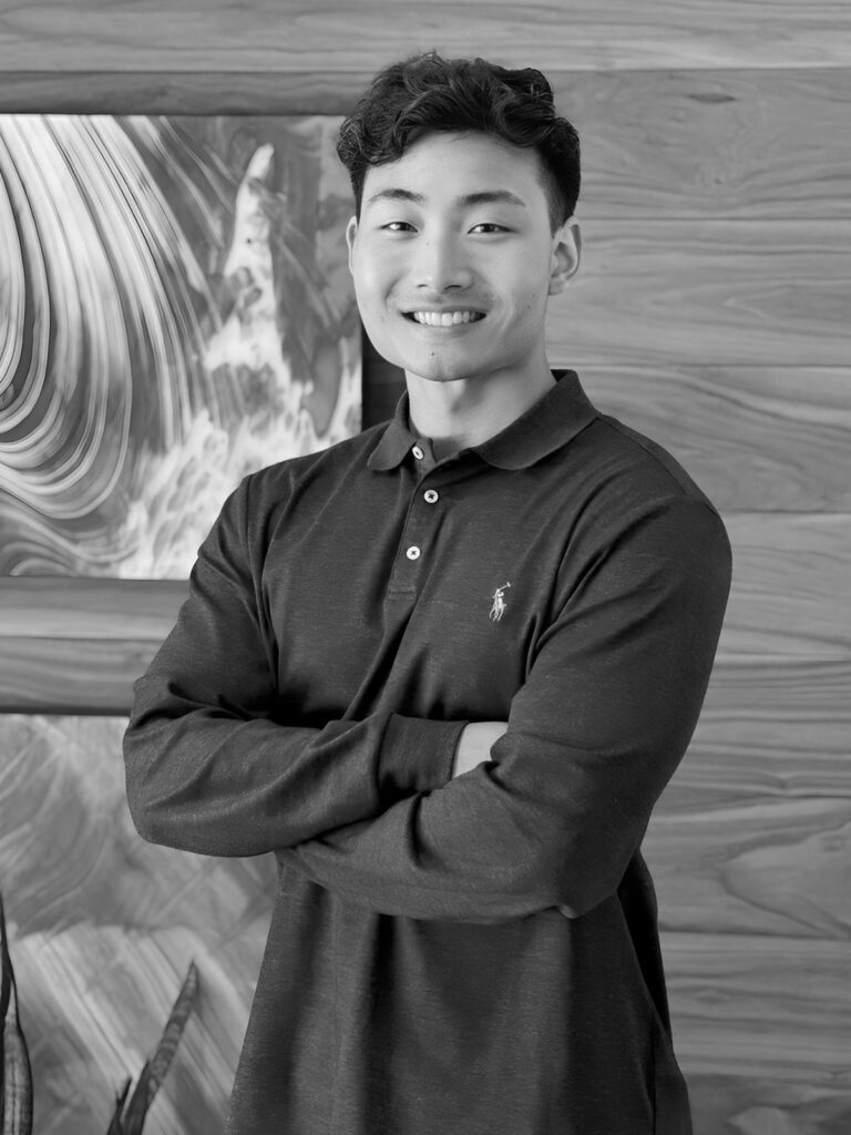 Alex Chung, Accounting Specialist