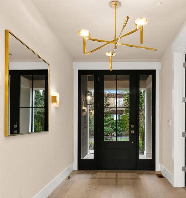 RESIDENTIAL COMPANY CONSTRUCTION IN SAMMAMISH