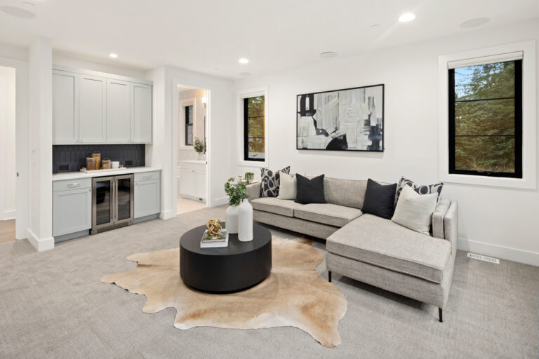 Astoria custom floor plan bonus room