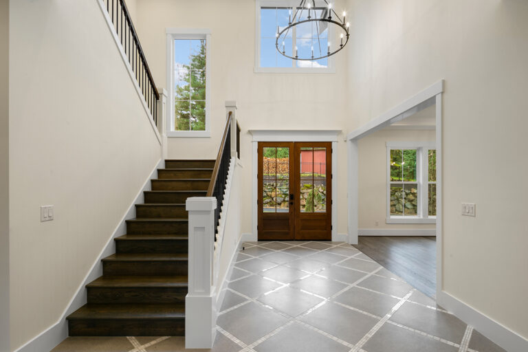 Barbaro custom floor plan foyer