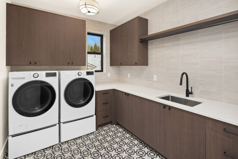 Brentwood custom floor plan laundry room
