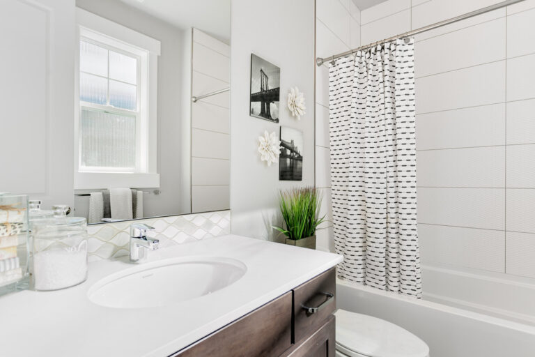 Capri custom floor plan secondary bath