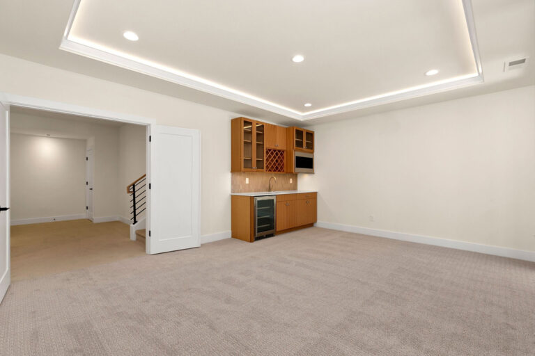 Bellevue 01 custom home bonus room