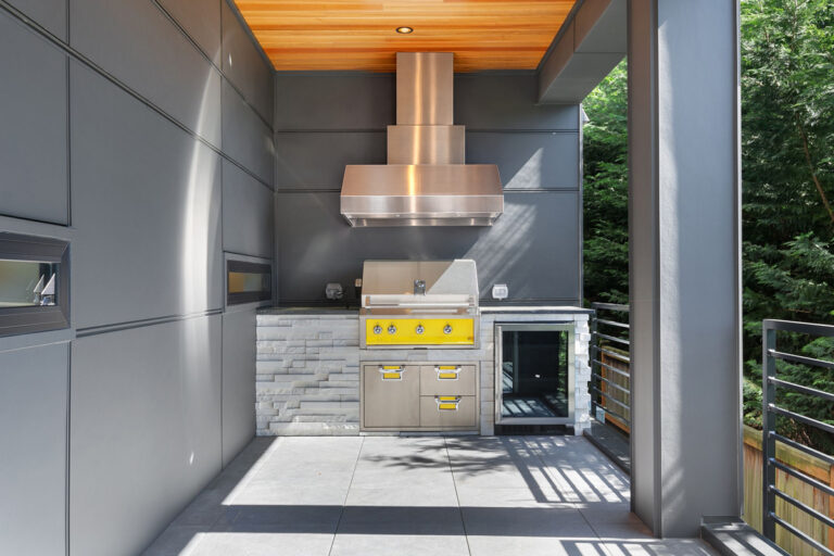 Bellevue 02 custom home bbq station deck
