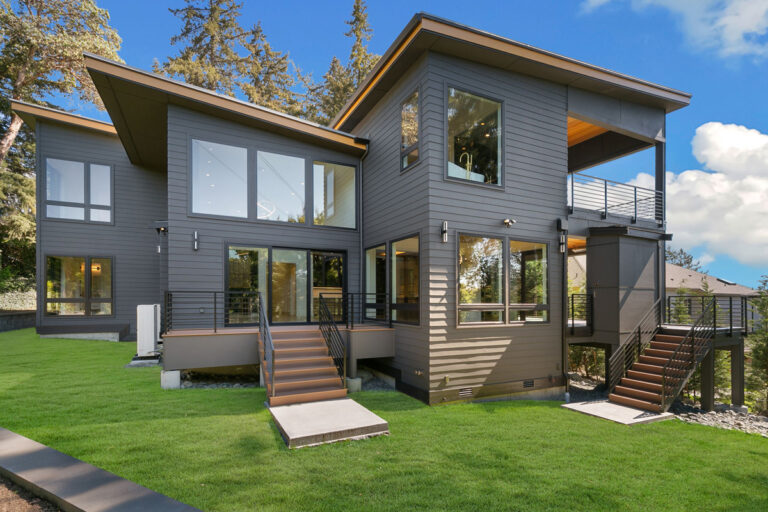 Bellevue 02 custom home rear exterior