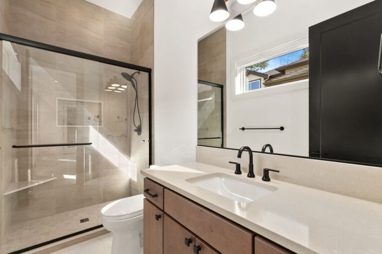 Bellevue 03 custom home secondary bath