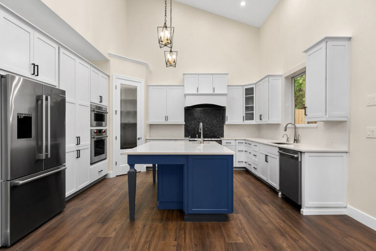 Bellevue 04 custom home kitchen