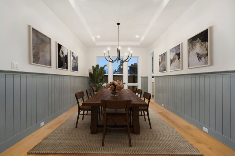 Bellevue 05 custom home dining room