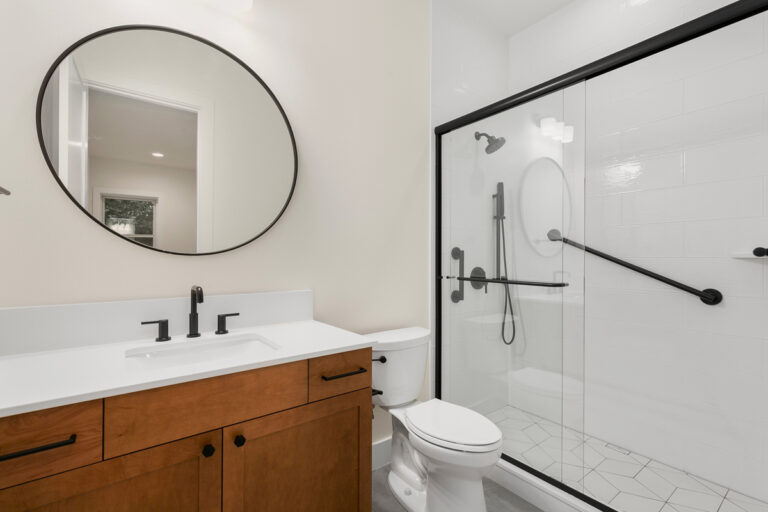 Bellevue 05 custom home secondary bath