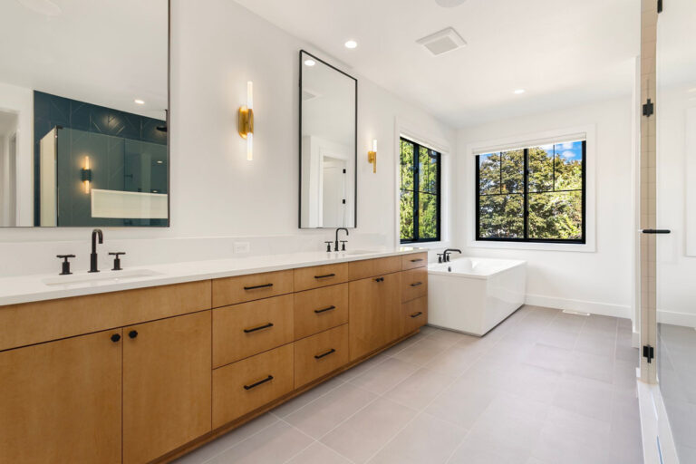 Bellevue 06 custom home primary suite bath
