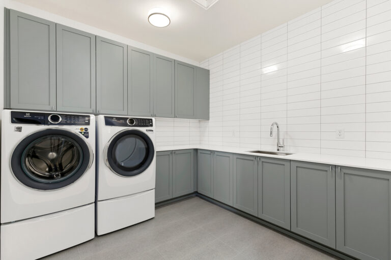 Bellevue 11 custom home laundry room