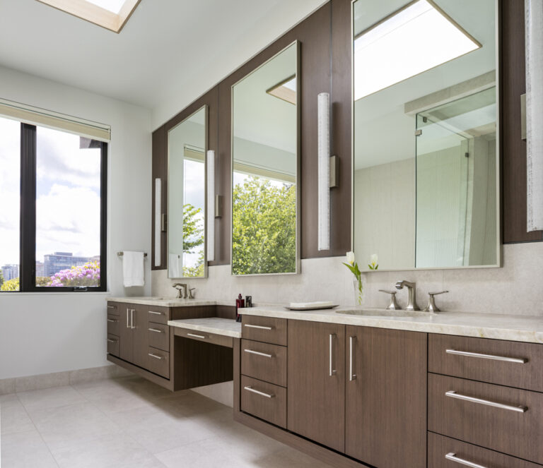 Bellevue 13 custom home primary suite bath