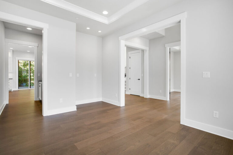 Bellevue 16 custom home dining room