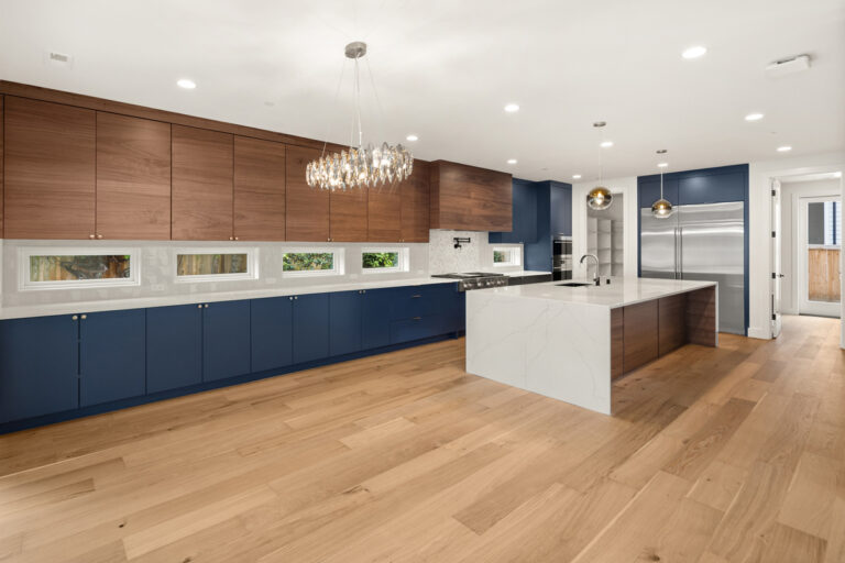 Kirkland 01 custom home kitchen