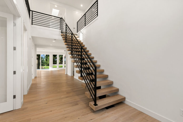 Kirkland 03 custom home entry