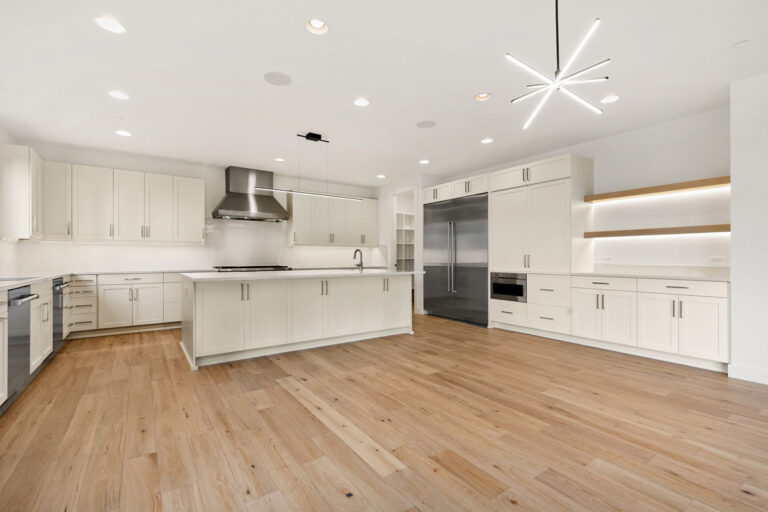 Kirkland 03 custom home kitchen