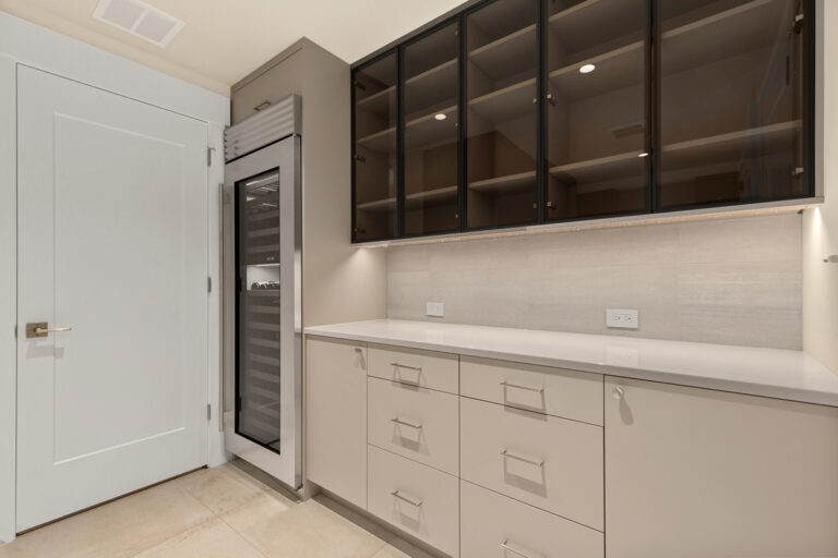 Medina 03 custom home mudroom