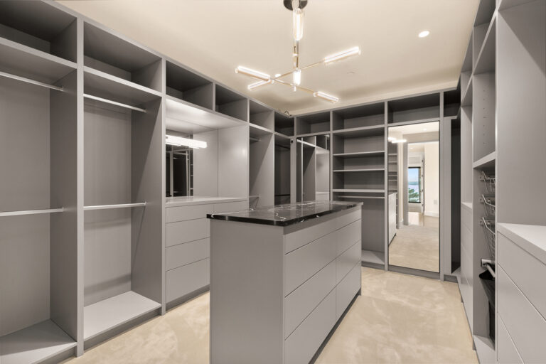Medina 03 custom home primary suite closet