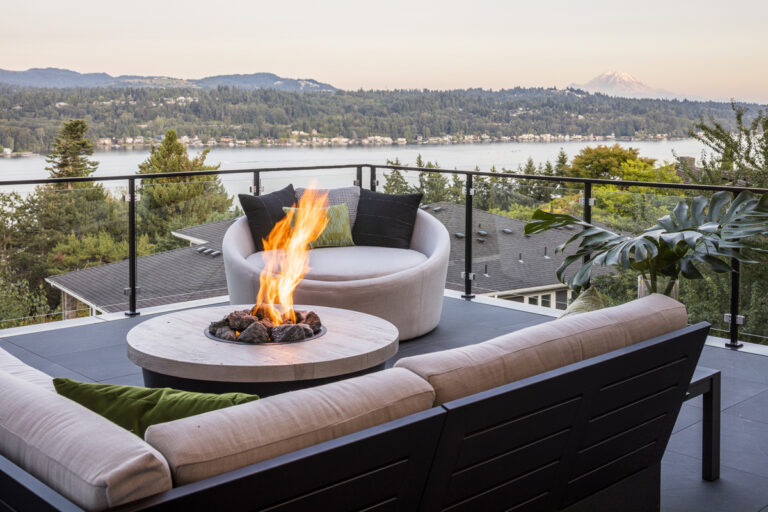 Mercer Island 03 custom home deck