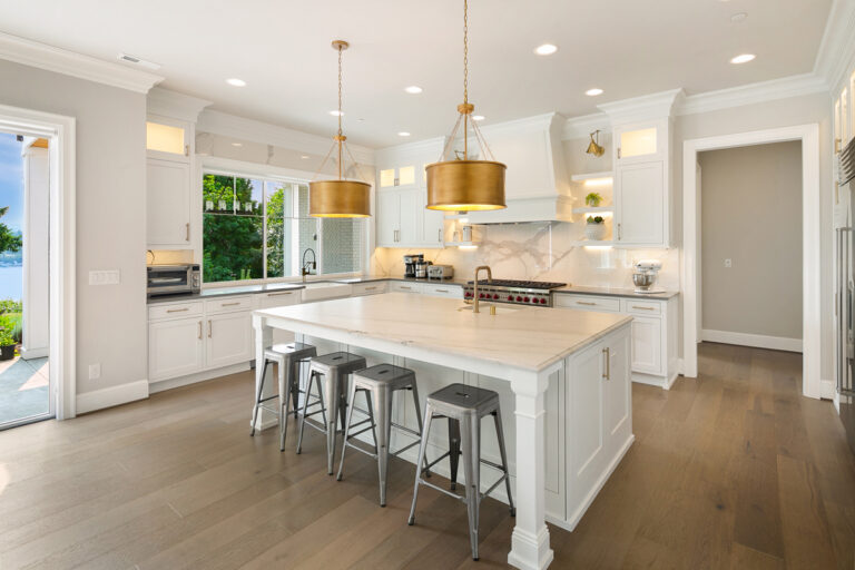 Mercer Island 04 custom home kitchen
