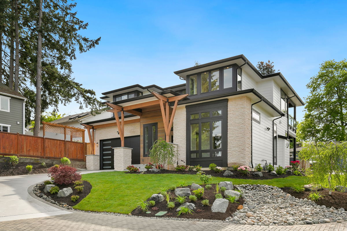Renton 01 custom home transitional exterior