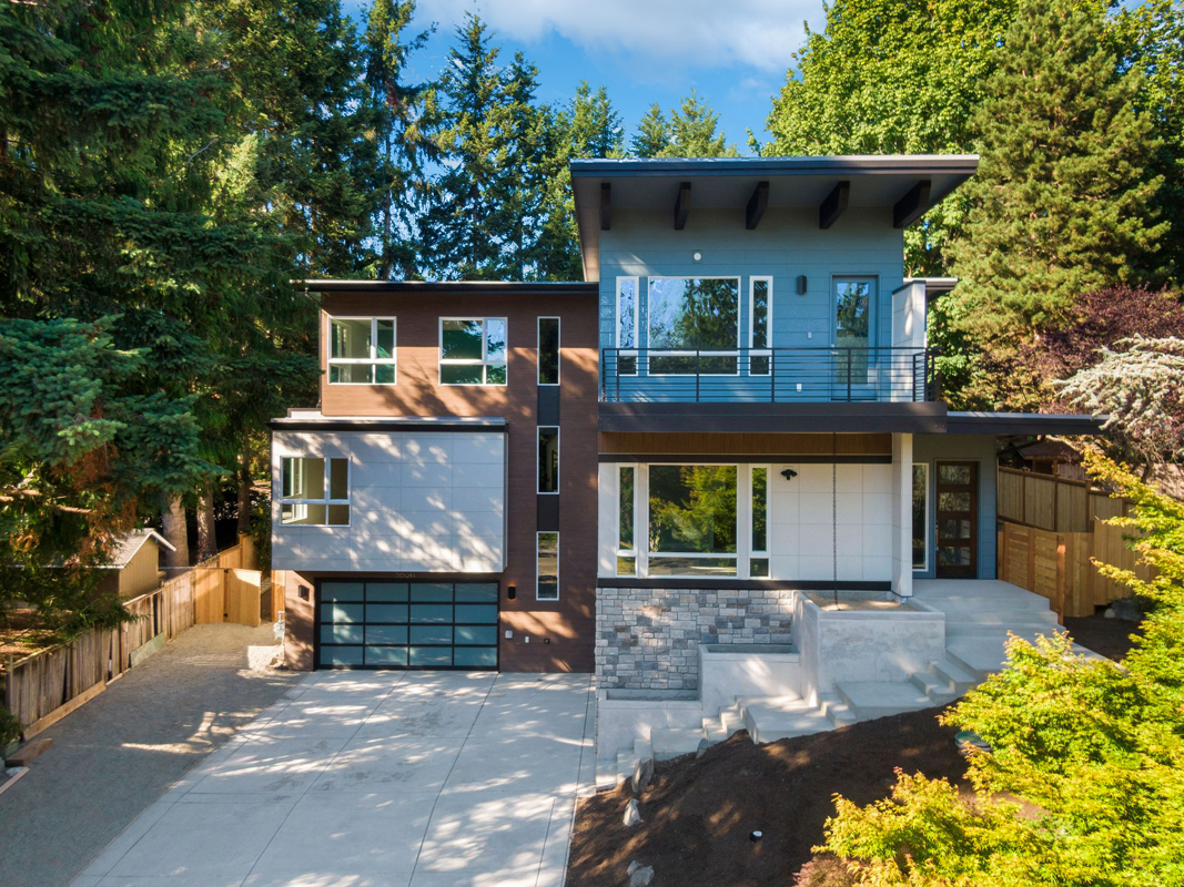 Sammamish 01 custom home modern northwest exterior