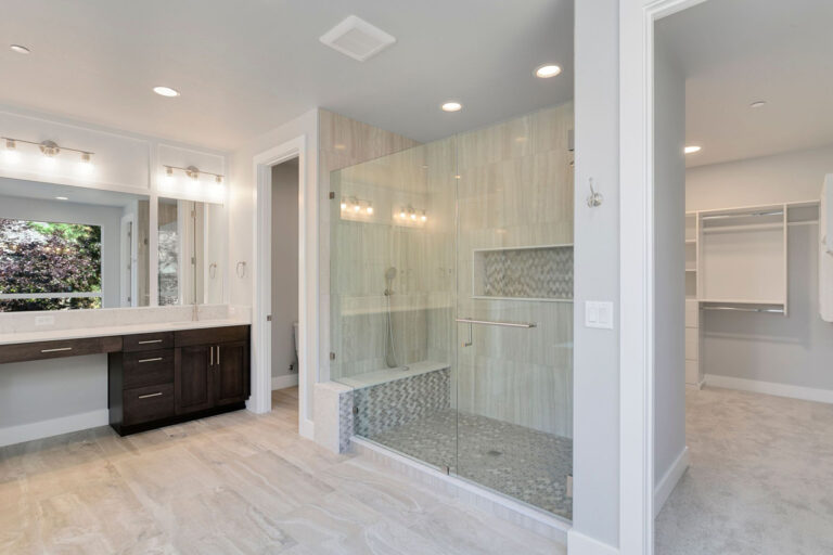 Sammamish 01 custom home primary suite bath