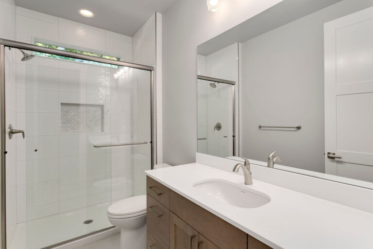 Sammamish 01 custom home secondary bath