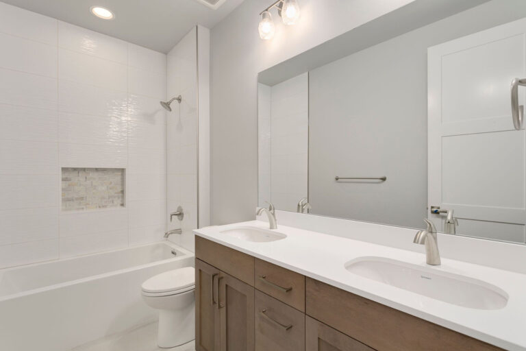 Sammamish 01 custom home secondary bath