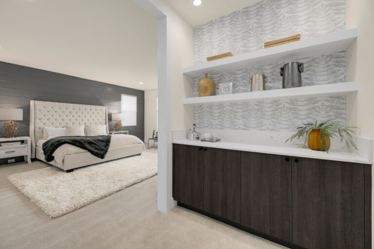 Harlow custom floor plan primary suite