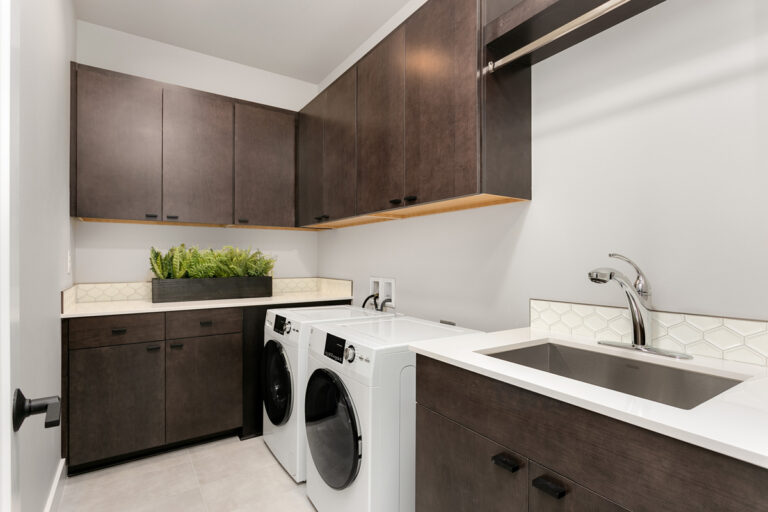 Hawthorne custom floor plan laundry room