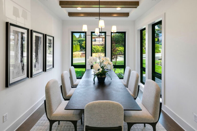 Hollingsworth custom floor plan dining room