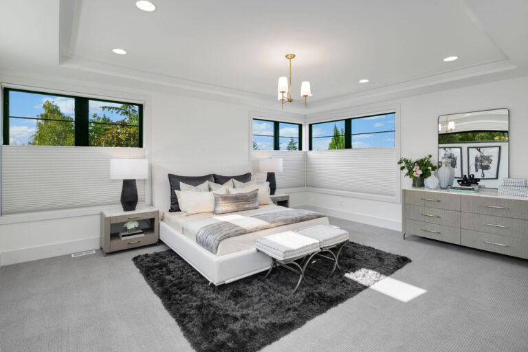 Hollingsworth custom floor plan primary suite