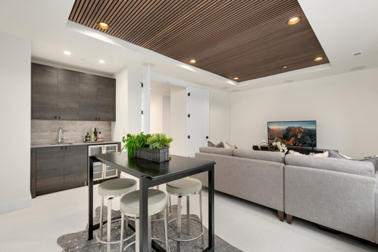 Laguna custom floor plan bonus room
