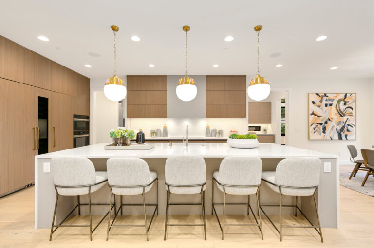 Laguna custom floor plan kitchen