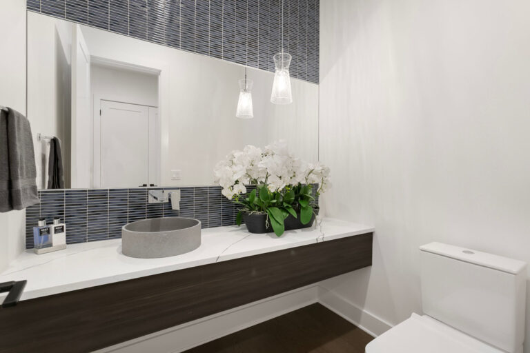 Laurel custom floor plan powder room