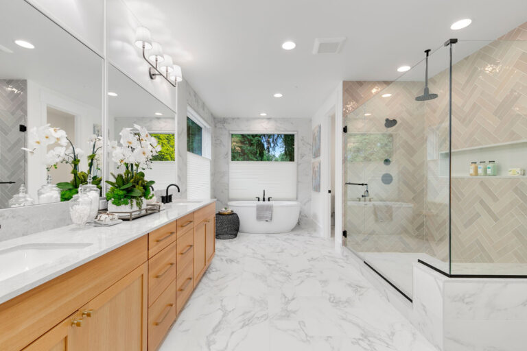 Marcello custom floor plan primary suite bath