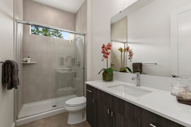 Meadow custom floor plan secondary bath