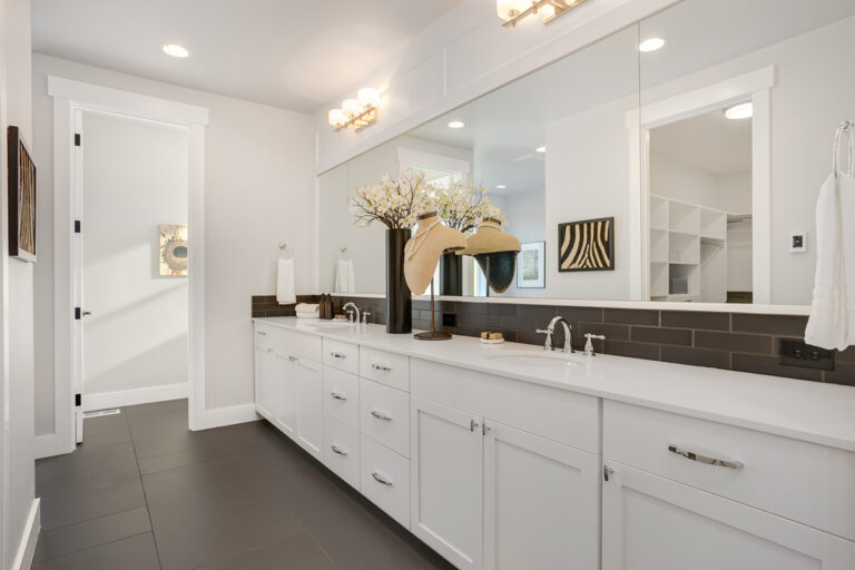 Monza custom floor plan primary suite bath