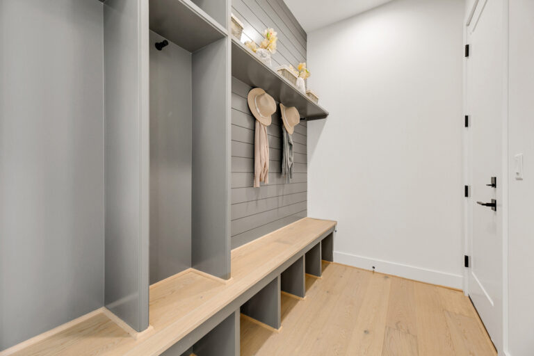 Oakdale custom floor plan mudroom