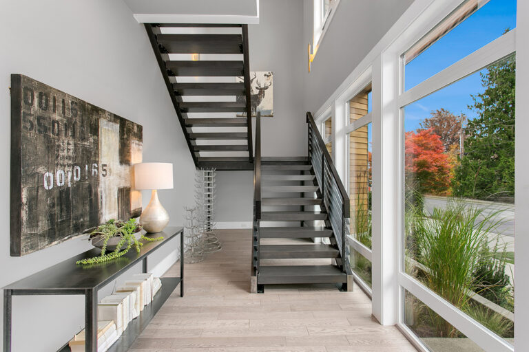 Oslo custom floor plan entry