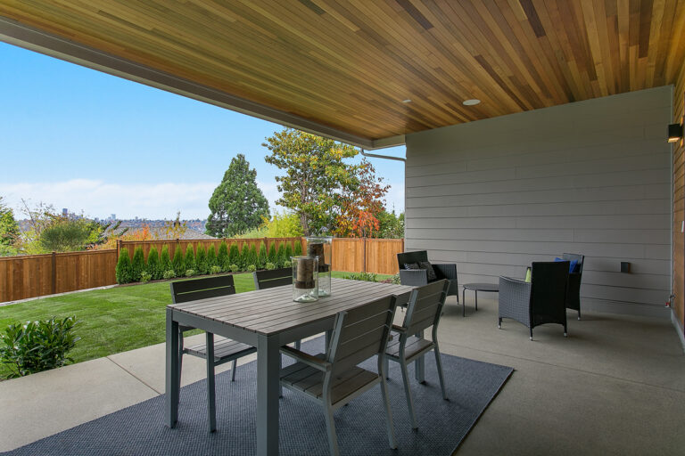 Oslo custom floor plan patio
