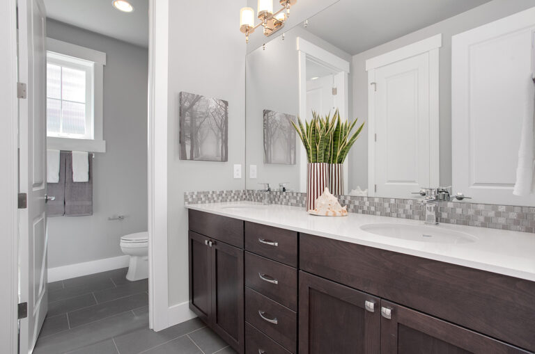 Palermo custom floor plan secondary bath