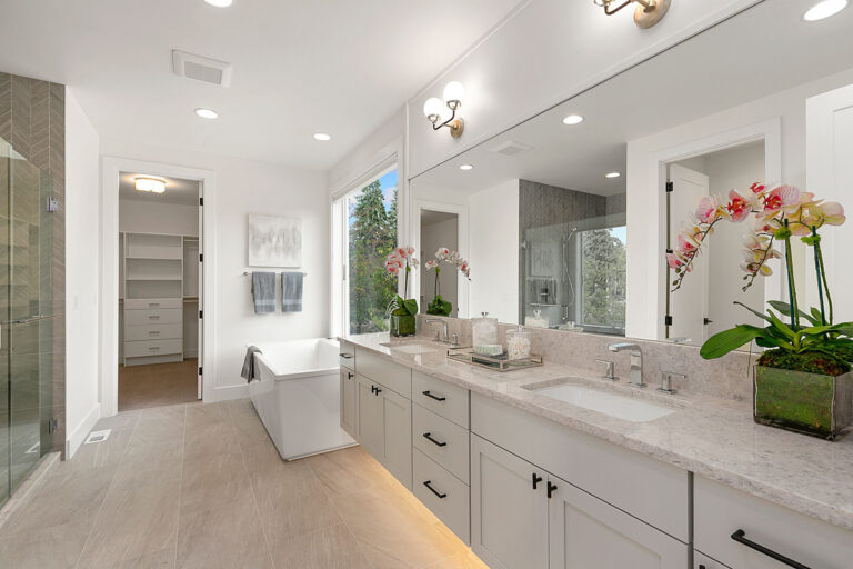 Pasadena custom floor plan primary suite bath