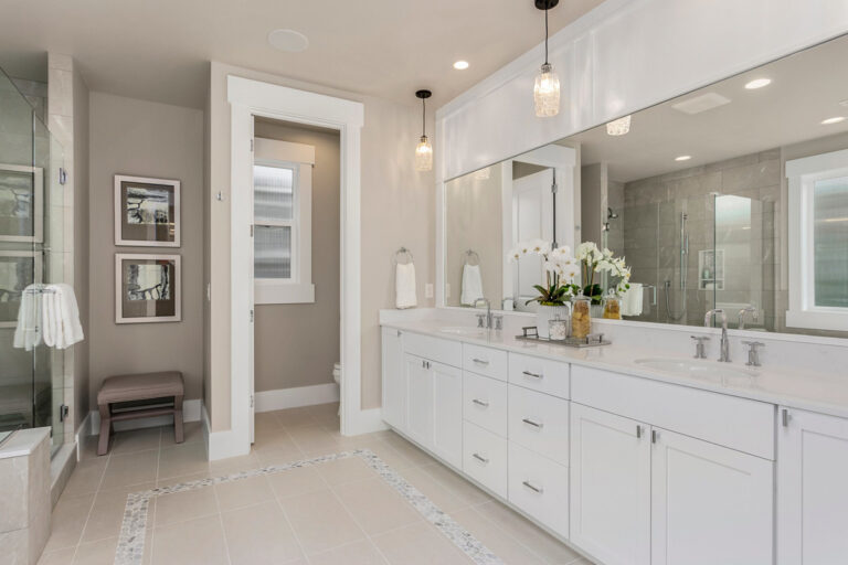 Perth custom floor plan primary suite bath