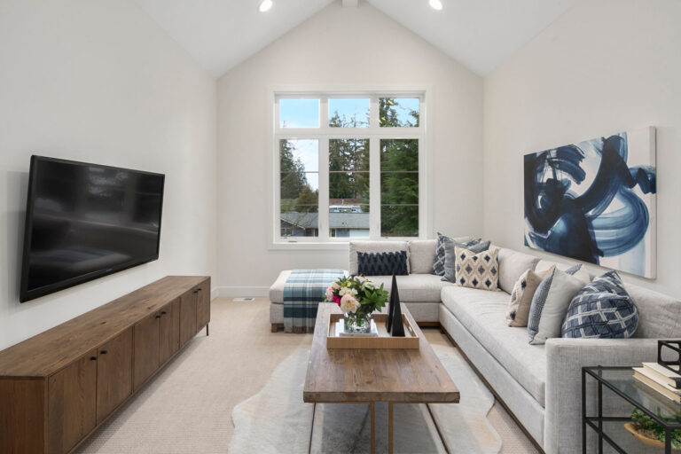 Quinn custom floor plan bonus room