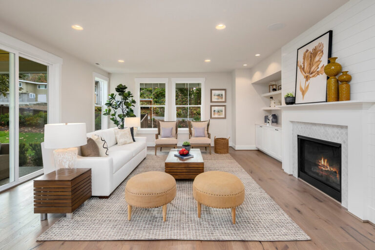 Ravenswood custom floor plan kitchen