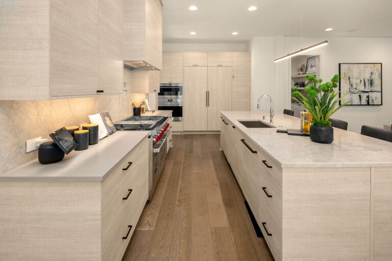 Saratoga custom floor plan kitchen