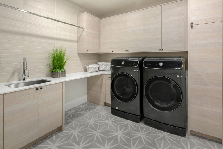 Saratoga custom floor plan laundry room