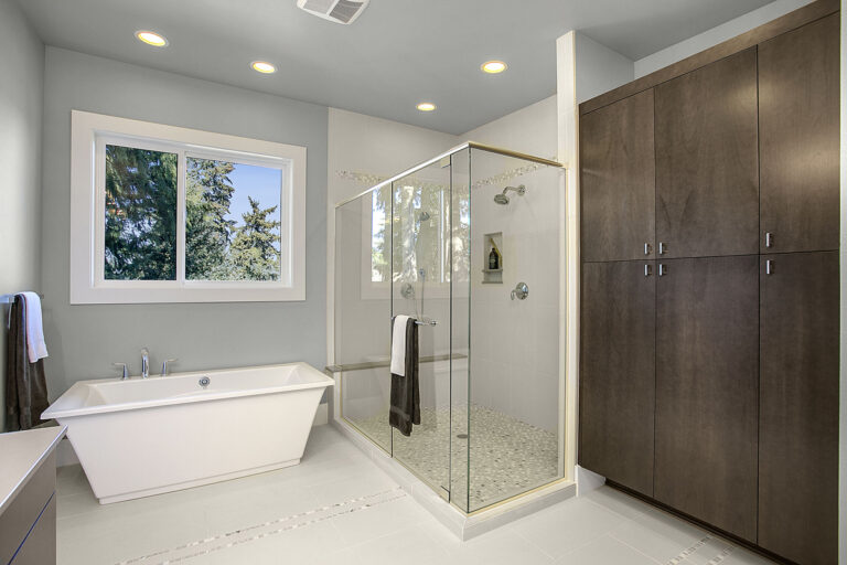 Seoul custom floor plan primary suite bath